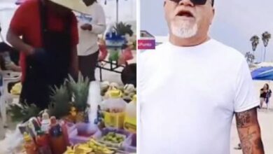 Un turista denunció en redes sociales el cobro excesivo de 500 pesos por una porción de mango picado con tunas en Playa Hermosa, Ensenada.