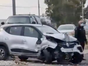 Un hombre perdió la vida durante las primeras horas de este sábado tras protagonizar un fuerte accidente vial sobre el Periférico Ecológico, en la ciudad de Puebla. El hecho generó una intensa movilización de cuerpos de emergencia y de seguridad en la zona.