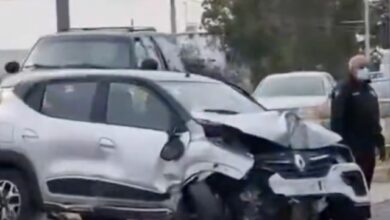 Un hombre perdió la vida durante las primeras horas de este sábado tras protagonizar un fuerte accidente vial sobre el Periférico Ecológico, en la ciudad de Puebla. El hecho generó una intensa movilización de cuerpos de emergencia y de seguridad en la zona.