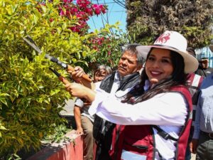 La presidenta municipal Tonantzin Fernández encabezó los trabajos de la Brigada de la Transformación en San Agustín Calvario