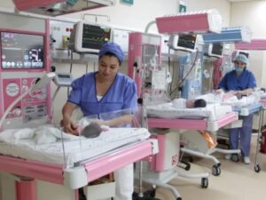 El Instituto Mexicano del Seguro Social (IMSS) en Durango inició una investigación clínica y epidemiológica para esclarecer el fallecimiento de cinco recién nacidos en la Unidad de Cuidados Intensivos Neonatales del Hospital General de Zona (HGZ) Número 1.