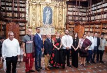 En la ciudad de Puebla, decenas de turistas nacionales e internacionales abarrotaron este sábado 5 de septiembre la Biblioteca Palafoxiana para celebrar su 380 aniversario.