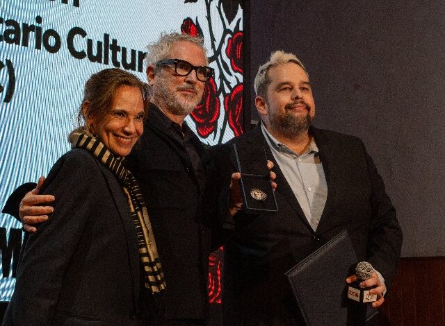 El cineasta mexicano Alfonso Cuarón sumó un nuevo logro a su trayectoria al recibir la Medalla Filmoteca de la Universidad Nacional Autónoma de México (UNAM)