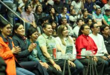 El gobernador Alejandro Armenta Mier presenció el emocionante encuentro de básquetbol profesional entre los Lobos de la BUAP y las Panteras de Aguascalientes.