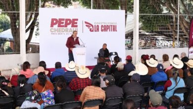 El presidente municipal, Pepe Chedraui, presentó ante habitantes de San Andrés Azumiatla los resultados y acciones implementadas en la junta auxiliar, como parte del informe de su segundo año de gobierno.