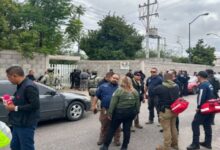 Dos exalumnos de 18 años protagonizaron un trágico ataque en la Secundaria 13, ubicada en el ejido La Unión de Torreón, Coahuila. El hecho dejó como saldo la muerte de la subdirectora del plantel y al menos tres personas heridas, entre las que se encuentra un estudiante.